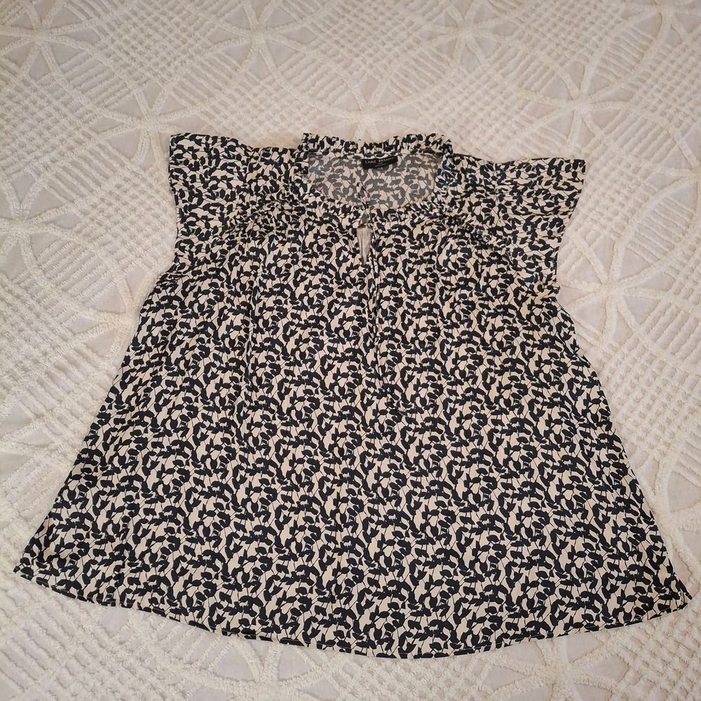 Lane Bryant Size 26 28 Navy Blue Leaf Print Flutter Sleeve Mock Neck Blouse Top